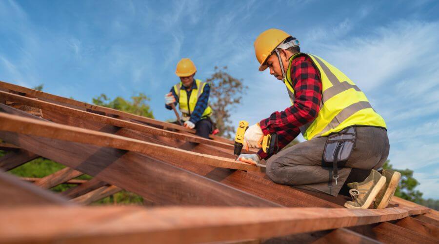 Professional Flat Roofing Installation services in Sorento, IL